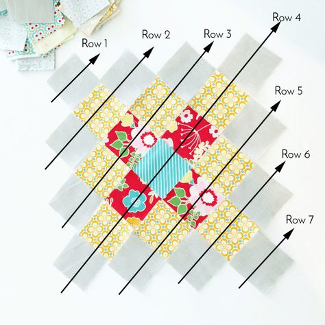 Granny Square Quilt Block Free Pattern, Granny Quilt, Missouri Star Quilt Tutorials, Native American Quilt, Album Quilt, Charm Pack Quilt Patterns, Fall Sewing Projects, Granny Square Quilt, Sunburst Granny Square