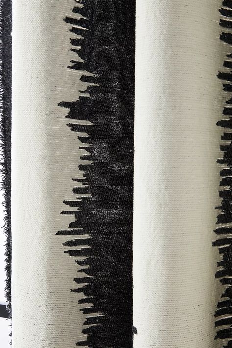 Boho Curtains Living Room, Black White Curtains, White Curtains Bedroom, Modern Drape, Pattern Draping, Basement Inspiration, Bedroom Drapes, Space Light, Hearth Room