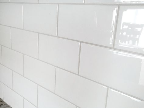 White Backsplash Gray Grout, Light Gray Grout Subway Tile, White Subway Tile Gray Grout Kitchen, White Subway Tile With Light Gray Grout, Light Gray Grout, Cobblestone Grout, White Tile Light Grey Grout, Platinum Grout White Subway Tile, Light Grey Grout