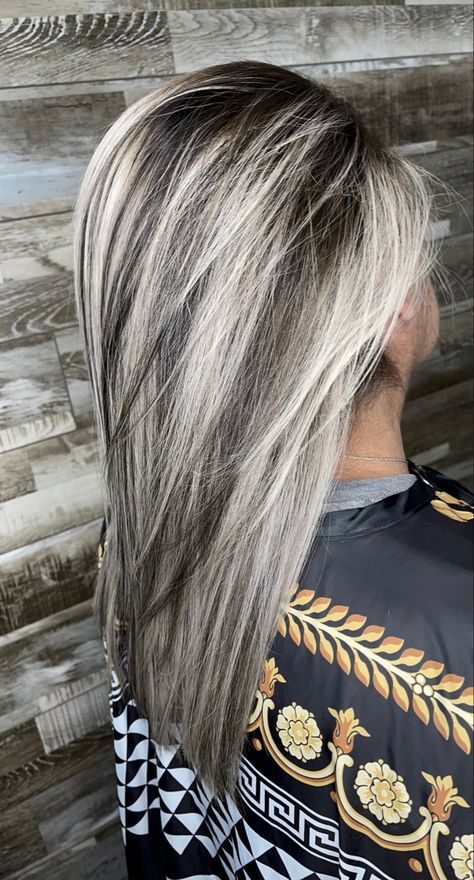 Grey With Brown Lowlights, White Blonde Hair With Dark Lowlights, Dark Hair Color With Gray Highlights, Blonde Hair Shadow Root Balayage, Blonde And Dark Hair Color Ideas, Platinum Highlights To Blend Gray, Platinum With Dark Underneath, Platinum Blonde Hair With Lowlights Ash Dark Brown, White Blonde With Dark Lowlights