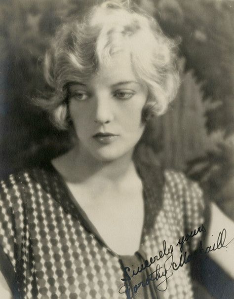 Dorothy Mackaill (1930s) 1920s Hair, Moving To Hawaii, British American, 1930s Art, Silent Movie, She Movie, 1930s Art Deco, Old Hollywood Glamour, Silent Film