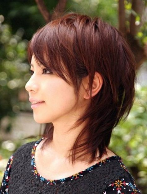 17 Medium Haircuts To Schedule Your Next Appt. ForFacebookGoogle+InstagramPinterestTumblrTwitterYouTube Cute Medium Haircuts, Mid Length Layered Haircuts, Layered Haircuts For Women, Haircut Inspiration, Short Layered Haircuts, Shag Haircut, Mid Length Hair, Asian Hair, Short Hair With Layers