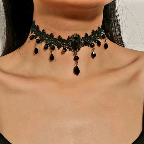 Brand New Vintage, Black, Multi-Gemstone Neck Chocker Necklace. A Great Statement And Retro Piece To Wear!! Lce Jewelry, Elegant Choker, Black Lace Choker, Lace Choker Necklace, Women Choker Necklace, Writing Things, Charm Choker Necklace, Rave Accessories, Lace Choker