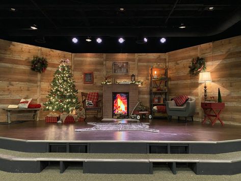 Stage Set Design Christmas, Christmas Stage Decorations, Christmas Nativity Images, Christmas Stage Design, Church Stage Design Ideas, Church Christmas Decorations, Stage Designs, Christmas Stage, Stage Design Ideas