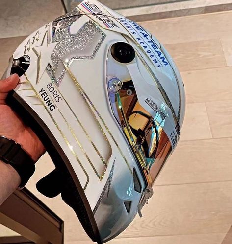 Racing Helmet Aesthetic, F1 Racing Helmet, Motorsport Helmet Design, Helmet Design Karting, Race Car Helmet Designs, Go Kart Helmet Designs, Karting Helmet Design Ideas, F1 Helmet Design Concept Art, Race Helmet Design