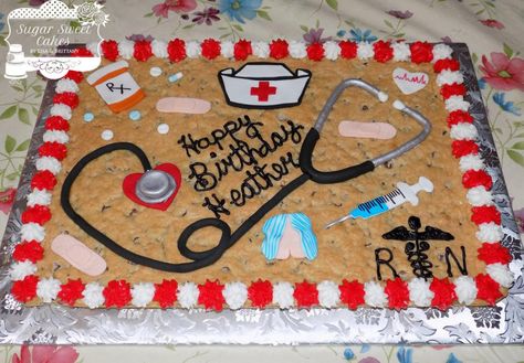 RN Nurse Cookie Cake Nurse Cookie Cake, Nursing Graduation Cakes, Nurse Cookies, Nursing Cake, Cookie Cakes, Chocolate Chip Cake, Grad Ideas, Nurse Stuff, Sheet Cakes