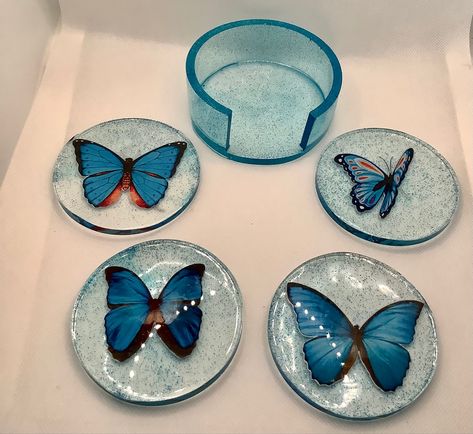 Leave Behind Ideas, Resin Idea, Butterfly Resin, 21st Birthday Girl, Resin Bookmarks, Resin Crafts Tutorial, Alcohol Ink Crafts, Epoxy Art, Diy Resin Projects