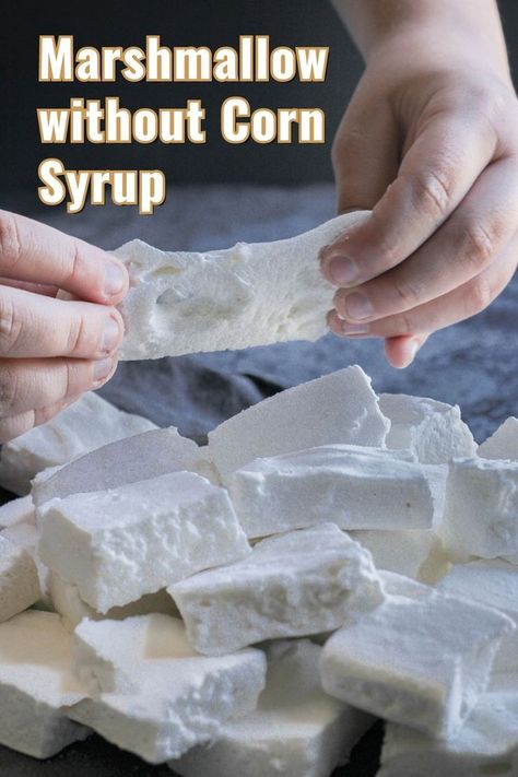 Marshmallows without Corn Syrup on hand Homemade Marshmallows Without Corn Syrup, Marshmallow No Corn Syrup, Marshmallow Recipe Without Corn Syrup, Marshmallows No Corn Syrup, Marshmallows Without Corn Syrup, Homemade Marshmallow Recipe, Marshmallow Recipe, Gluten Free Marshmallows, Homemade Marshmallow