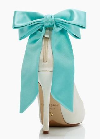 Shoes via Kate Spade Tiffany Blue Wedding Shoes, Mint Heels, Heather Stillufsen, Tiffany Blue Wedding, Mode Shoes, Blue Wedding Shoes, Everyday Clothes, Heels Classy, Bow Heels