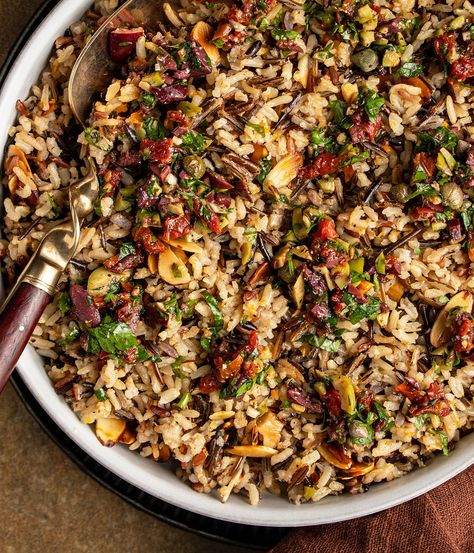 Tomato Tapenade, Oven Baked Rice, Rice In The Oven, Wild Rice Recipes, Rice A Roni, Almond Chicken, Indian Rice, Baked Rice, Healthy Bowls