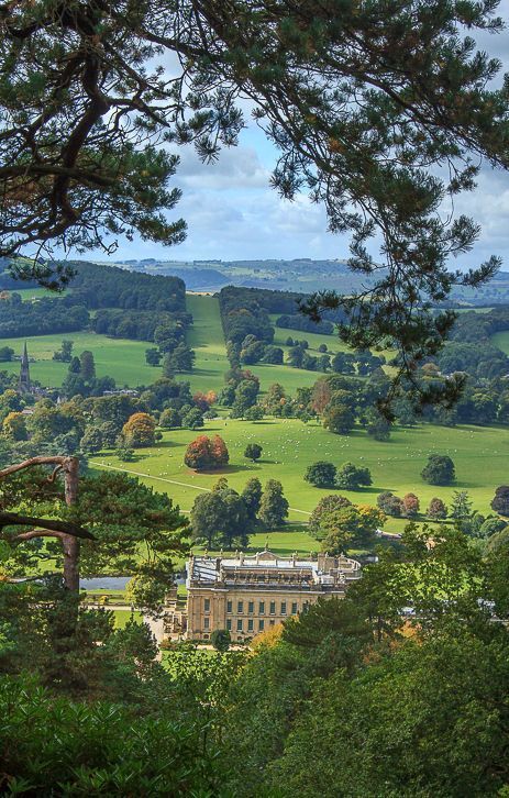 Chatsworth House in Derbyshire, England, seat of the Dukes of Devonshire Chiswick House And Gardens, Chatsworth House Gardens, Derbyshire England, England Countryside, Chatsworth House, Stately Homes, Chateau France, British Countryside, Peak District