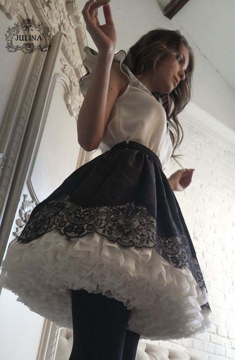 Pettipond Poofy Skirt, Frilly Skirt, Fluffy Skirt, Girly Dresses, Cute Skirts, Girly Outfits, A Dress, Skirt Outfits, Petticoat