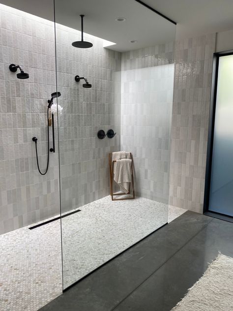 Stack Bond - Omniblock Dual Shower Heads Master Baths, Double Shower Head Master Baths, Showers Without Doors, Full Bathroom Remodel, Luxury Closets Design, Bathroom Redesign, Master Bath Remodel, Bathroom Design Inspiration, Bathroom Remodel Shower