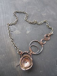 Riveted Jewelry, Rivet Jewelry, Chain Ideas, Patina Earrings, Wire Wrapped Stone Jewelry, Copper Jewellery, Metalsmithing Jewelry, Mixed Metal Jewelry, Spring Jewelry