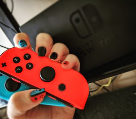 Nintendo Switch Nails, Nintendo Nails, Hand Painted Nails, Painted Nails, Pedicures, Gel Nail Art, Gel Nail, Life Art, Short Nails