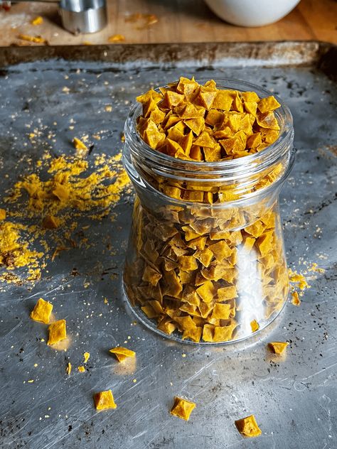 Homemade dog training treats that are easy to make and | #Diy_Dog_Treats_Easy #Dehydrator_Dog_Treats #Dog_Training_Treats_Recipe #Salmon_Dog_Treats Diy Dog Training Treats, Dehydrator Dog Treats, Diy Dog Training, Dog Training Treats Recipe, Salmon Dog Treats, Puppy Training Treats, Recipe Salmon, Best Treats For Dogs, Easy Dog Treats