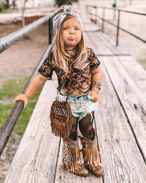 Denim Birthday Outfit, Country Baby Girl Clothes, Western Baby Clothes, Country Baby Girl, Patriotic Birthday, Baby Clothes Country, Outfit Baby Shower, Cowgirl Baby, Western Babies