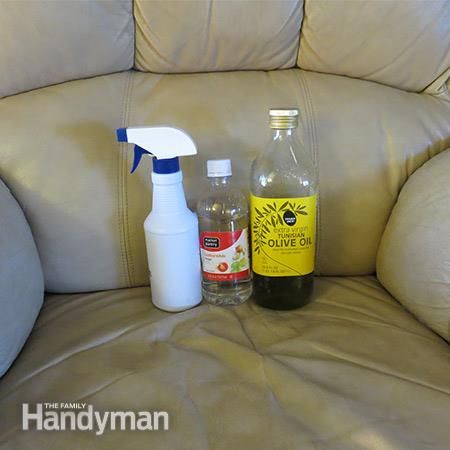 Leather Furniture Cleaner, Leather Cleaner Diy, Cleaning Leather Couch, Natural Leather Cleaner, Cleaning Painted Walls, Furniture Cleaner, Deep Cleaning Tips, Leather Sofas, Diy Cleaners