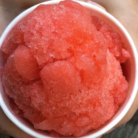 Cherry Italian Ice, Italian Shaved Ice, Italian Ice Recipe, Ice Recipe, Icee Recipe, Clam Recipes, Sorbet Recipes, Italian Ice, Popsicle Recipes