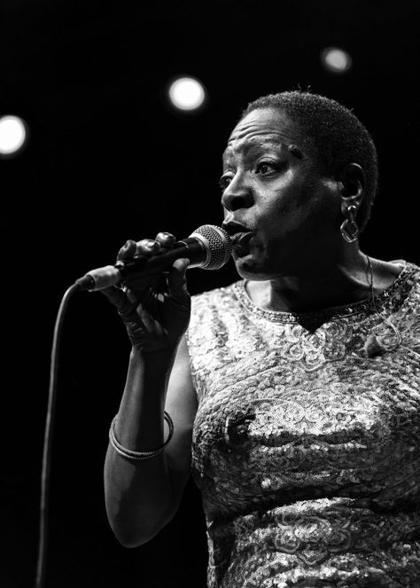 Sharon Jones sang and moved in a way that seemed so pure and instinctive it made every other performer in her orbit appear calculated and sluggish by comparison. Sharon Jones, Soul Singers, The Age, The Soul, Buddha Statue, Singing, Statue, Pure Products