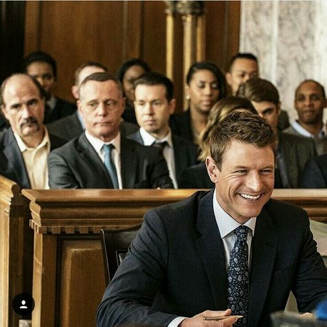 Philip Winchester as Peter Stone Phillip Winchester, Jon Seda, Philip Winchester, Chicago Justice, Blue Eyed Men, Peter Stone, Chicago Shows, Pilot Episode, Special Victims Unit