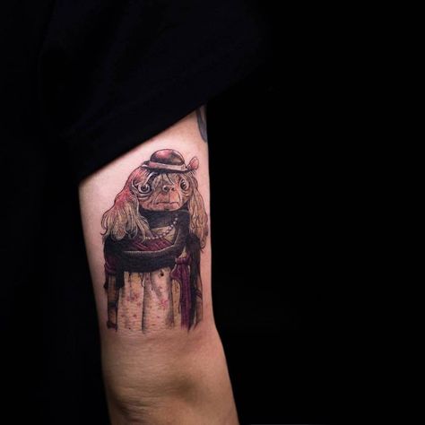 Et The Extra Terrestrial Tattoo, Et Tattoo Movie, E.t. Tattoo, E.t. Tattoo Movie, Tattoo Planning, Illustrative Tattoos, E.t Movie, E.t Tattoo, Tattoo On The Back