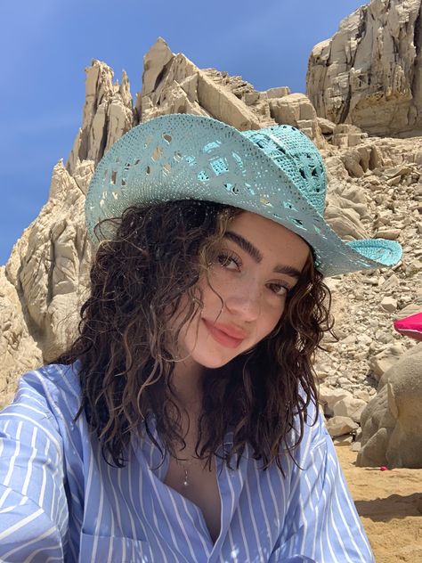 Summer, beach day, blue aesthetic, freckles, curly hair, cowboy hat, cowgirl aesthetic Curly Hair Cowgirl Hat, Aesthetic Freckles, Cow Boy Hat, Tim Mcgraw Concert, Reference Pics, Cold Summer, Cowgirl Aesthetic, Tim Mcgraw, Boy Hat