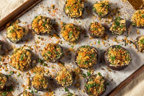 Grilled Stuffed Mushrooms, Italian Stuffed Mushrooms, Mushroom Appetizers, Vegetarian Italian, Date Night Dinners, Stuffed Mushroom, Crowd Pleasing Appetizers, Giada De Laurentiis, Spinach And Feta