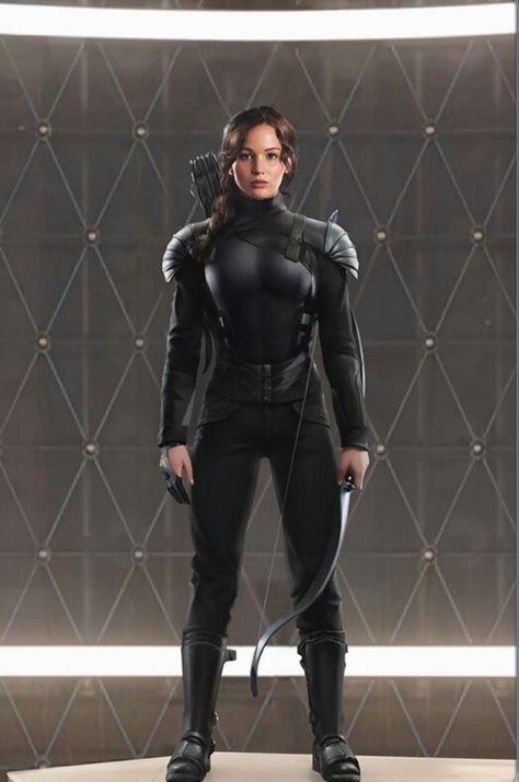 Mockingjay Costume, Katniss Everdeen Outfit, Katniss Outfit, Katniss Mockingjay, Archery Costume, Katniss Costume, Hunger Games Costume, Jennifer Lawrence Hunger Games, Hunger Games Outfits