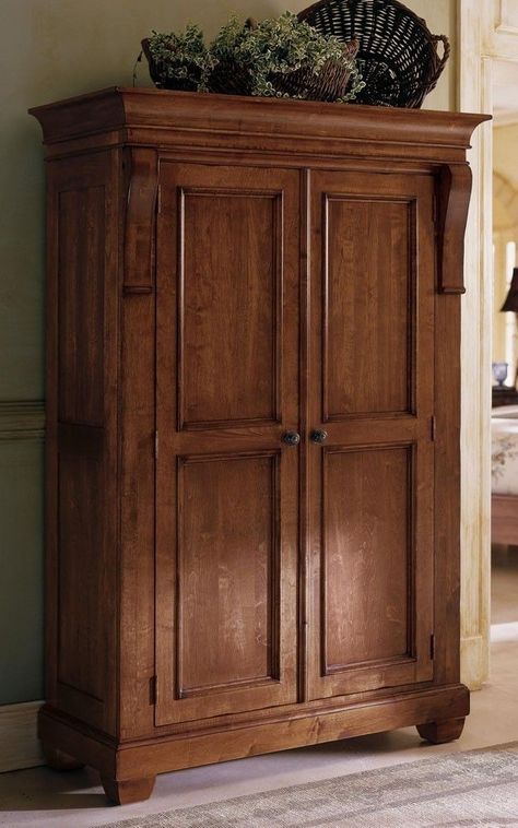 Bedroom Wardrobe Interior, Smart Kitchen Design, Small Bedroom Wardrobe, Ideas For Small Kitchens, Small Room Interior, Solid Wood Wardrobes, Wardrobe Interior, Antique Wardrobe, Wooden Closet