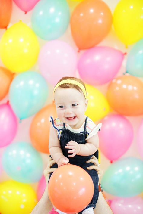 DIY Balloon Photo Backdrop » Lovely Indeed Balloon Photo Backdrop, Balloon Photo, Rainbow Party Decorations, Rustic Wedding Backdrops, Diy Photo Backdrop, Party Photo Backdrop, Diy Balloon, Balloon Shop, Rustic Wedding Diy