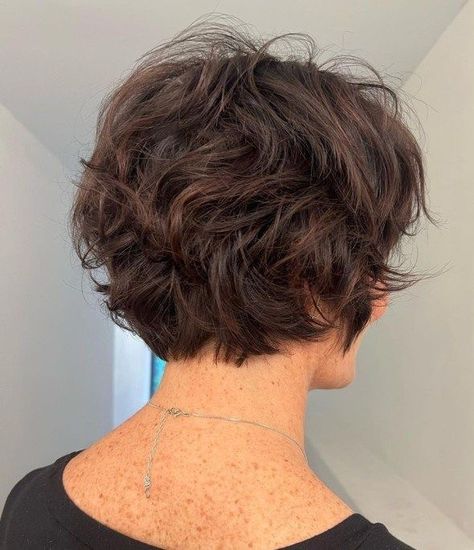 Short Wavy Haircuts For Round Faces, Pixie For Wavy Hair, Wavy Long Pixie, Feminine Pixie Haircut Curly, Pixie Wavy Hair, Wavy Pixie Haircut, Butterfly Layers, Choppy Pixie, Short Curly Hairstyles For Women