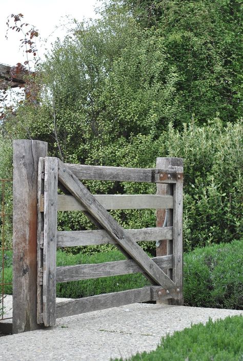 Product Image Gallery | Interlink Ltd Barn Gates, Farm Fence Gate, Ranch Fence, Rustic Gate, Panel House, Rustic Garden Fence, Farm Gates, Ranch Fencing, Farm Entrance