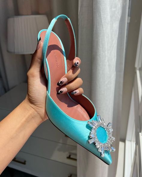 Belen Solís on Instagram: “She’s turquoise! 🖤🖤🖤 @aminamuaddi @aminamuaddiofficial #AminaMuaddi — Dm to secure.” Baby Blue Heels, Amina Muaddi Begum, Muaddi Shoes, Amina Muaddi Heels, Amina Muaddi Shoes, Shoes Heels Classy, Womens Sandals Summer, Heels Classy, Amina Muaddi