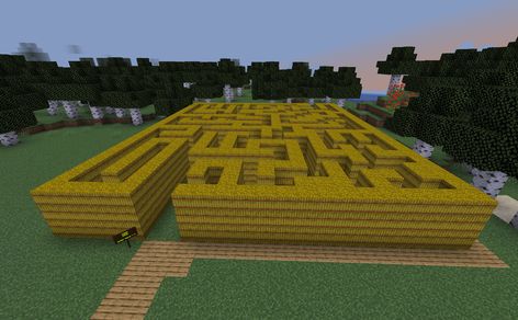 Corn Maze Minecraft, Minecraft Giant Pumpkin, Pumpkin Patch Minecraft, Minecraft Halloween Decorations, Minecraft Pumpkin Patch, Minecraft Maze, Halloween Land, Minecraft Pumpkin, Villa Minecraft