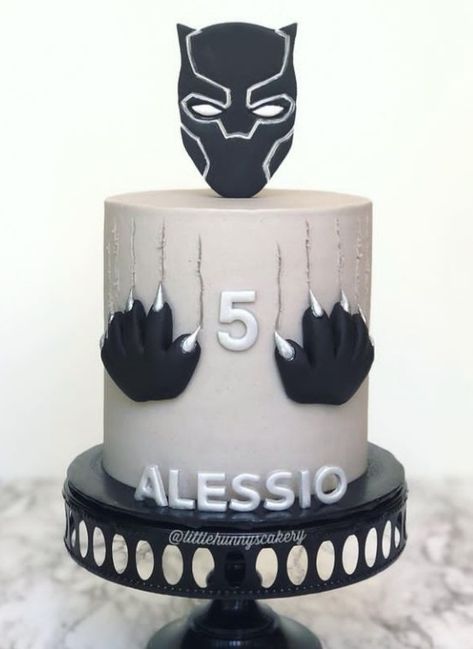 Wakanda Forever Cake, Black Ribbon Cake, Black Panther Birthday Cake, Black Panther Cake, Panthers Cake, Black Panther Birthday, Black Cake Stand, Birthday Cake Inspiration, Twin Birthday Cakes