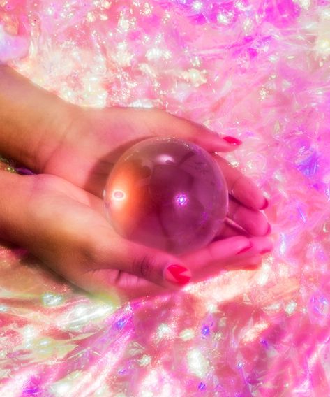 I Got A Love Reading From A Psychic & This Is What It Was Like #refinery29 https://www.refinery29.com/en-us/love-psychic-reading-dating Love Psychic, Best Psychics, Twin Flame Relationship, Online Psychic, Spiritual Advisor, Psychic Reader, Decision Making Skills, Divine Timing, Love Tarot