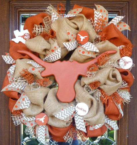 Ut Longhorns Decorations, Texas Longhorn Wreath, Ut Wreath, Texas Wreath, Long Horns, Burlap Mesh Wreath, Ut Longhorns, Wooden Logo, Burlap Door Hangers