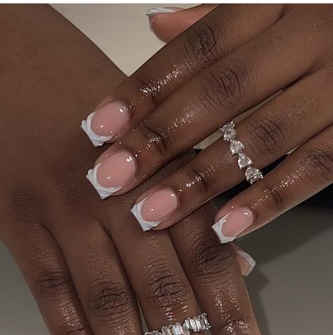 Biab Designs Ideas Short, French Short Nail Designs, Short French Tips With Gems, French Tip Acrylic Nails Short Square, Short White French Tip Acrylic Nails, Short French Tip Nails With Rhinestones, Short Nails With Pearls, Short Birthday Nails Acrylic, No Acrylic Nail Ideas