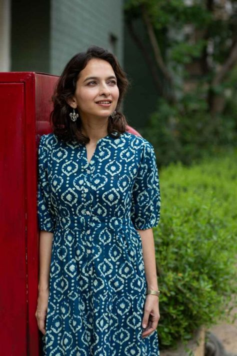 Kessa Vcr190 Saswati Cotton Handblock Dress Featured Dress Neck Patterns Indian Kurti Cotton, Indigo Churidar Design, Color Neck Kurti Designs Latest, Kurti Necks For Women, Dress Indian Style Simple Cotton Neck Design, Collar Neck Dress Designs, Collar Neck Kurtis, Simple Kurti Designs Cotton Printed Casual, Dress Indian Style Cotton