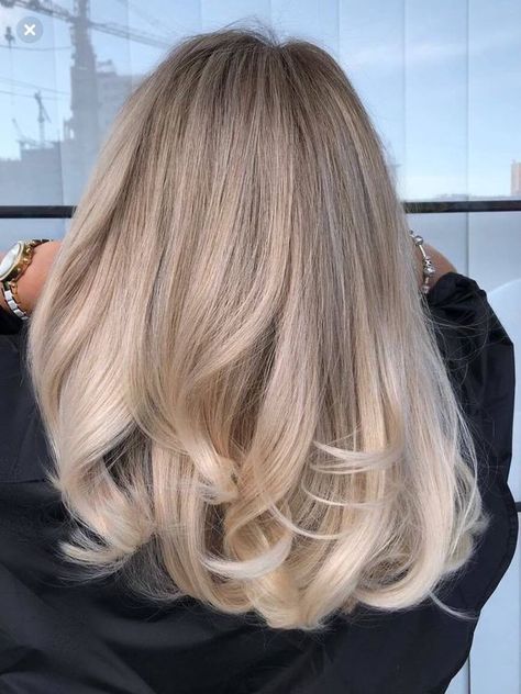 Blonde Balayage Highlights, Hair Color Crazy, Balayage Blonde, Makeup Removal, Cream Face, Palette Makeup, Grow Long Hair, Haircut Inspiration, Skin Condition