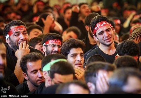 Ashura day - Shiite Muslims mark the martyrdom anniversary of Imam Hussain and 72 of his companions on Ashura Ashura Day, Islamic Boy, Ghazi Abbas, Day Of Ashura, Muslim Memes, Islamic Wallpapers, Hussain Karbala, Hazrat Imam Hussain, Shia Muslim