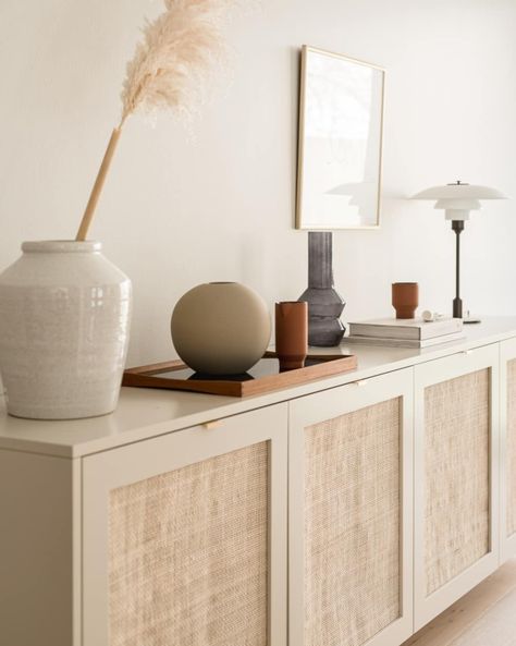 Linda Dekkers on Instagram: “meet Bestå cane beige #fronteriors.  A new initiative by @houseofhawkes and me to transforms your IKEA Bestå frame into the chic and…” Ikea Idanäs Dresser Hack, Ikea Besta Hack Sideboard, Interior Boho, Style Deco, Living Room Inspo, Home Design Decor, Minimalist Interior, Ikea Hack, Interior Inspo