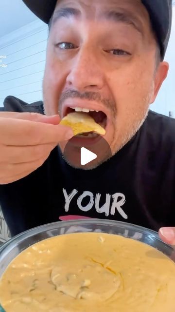 MarcoThePizzaMan on Instagram: "Best Queso Dip Yum!!! #queso #quesodip #recipe #cooking #partyfood #food #foodporn #mexican #dip #diprecipe" Queso Sauce Recipe, Queso Dip Mexican, Best Queso Dip, Queso Appetizers, Mexican Cheese Sauce, Mexican Cheese Dip, Best Queso, Mexican Dip Recipes, Queso Cheese Dip