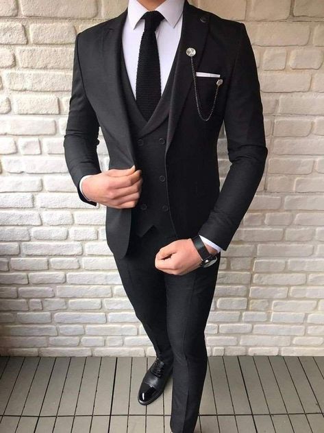 Men Classic Tuxedo Design Ideas 2022 Terno Slim, Suit For Men, Dress Suits For Men, Navy Blue Suit, Business Dress, Black Party Dresses, White Dress Party, Fashion Suits For Men, Green Prom Dress