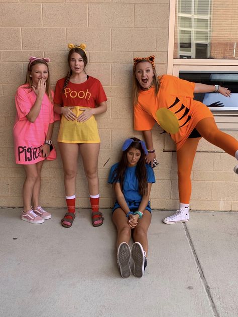 Spirit week character day Favorite Cartoon Character Dress Up Day, Days Of The Week Costume, Duo Day For Spirit Week, Celebrity Day Hoco Week, Disney Outfit Spirit Week, Disney Spirt Week Ideas, Cute Book Week Costumes, Zoom Day Spirit Week Outfit, Disney Characters Spirit Week