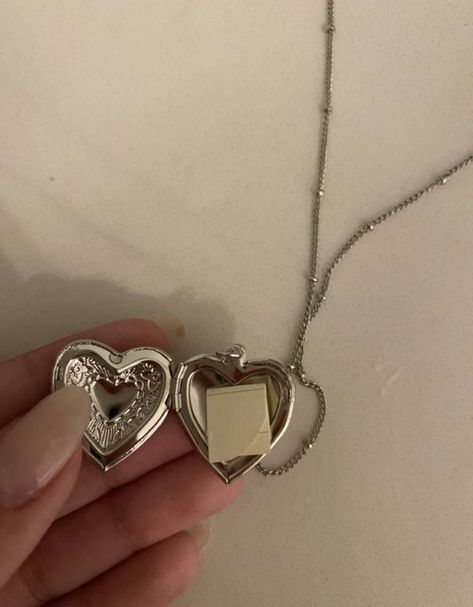 Love Letter Necklace, Heart Necklace Aesthetic, Jewelry Accessories Ideas, Jewelry Lookbook, Heart Locket, Girly Jewelry, Jewelry Inspo, Dream Jewelry, Locket Necklace