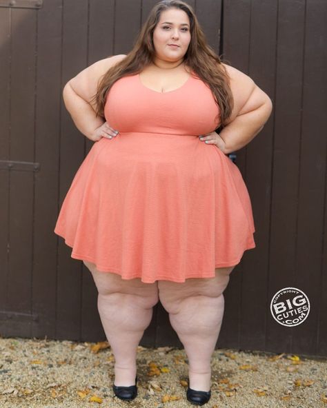 U Go Girl, Beautiful Lady, Beautiful Curves, Orange Dress, Plus Size Fashion, Harry Potter, Women's Fashion, Dresses, On Instagram