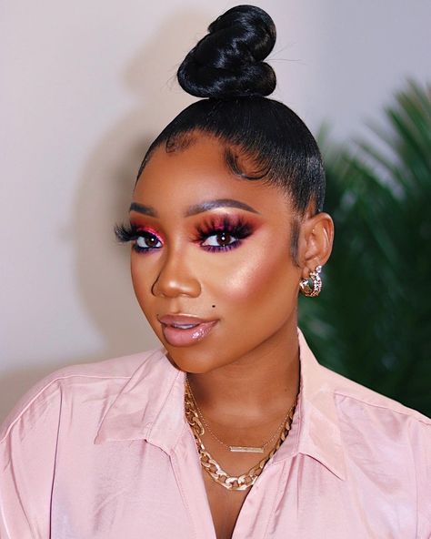 Tamara Renaye, Makeup Game, Hair Laid, Glitter Makeup, Face Hair, Buns, Natural Makeup, Hair And Nails, Makeup Tutorial