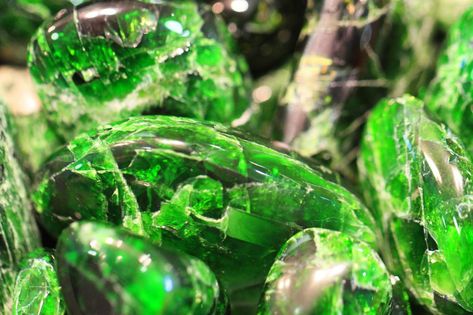 Diopside Meaning, Crystal Work, Victim Mentality, Energy Balancing, Gemstone Meanings, Crystals Stones, Meditation Crystals, When You Sleep, Spiritual Development